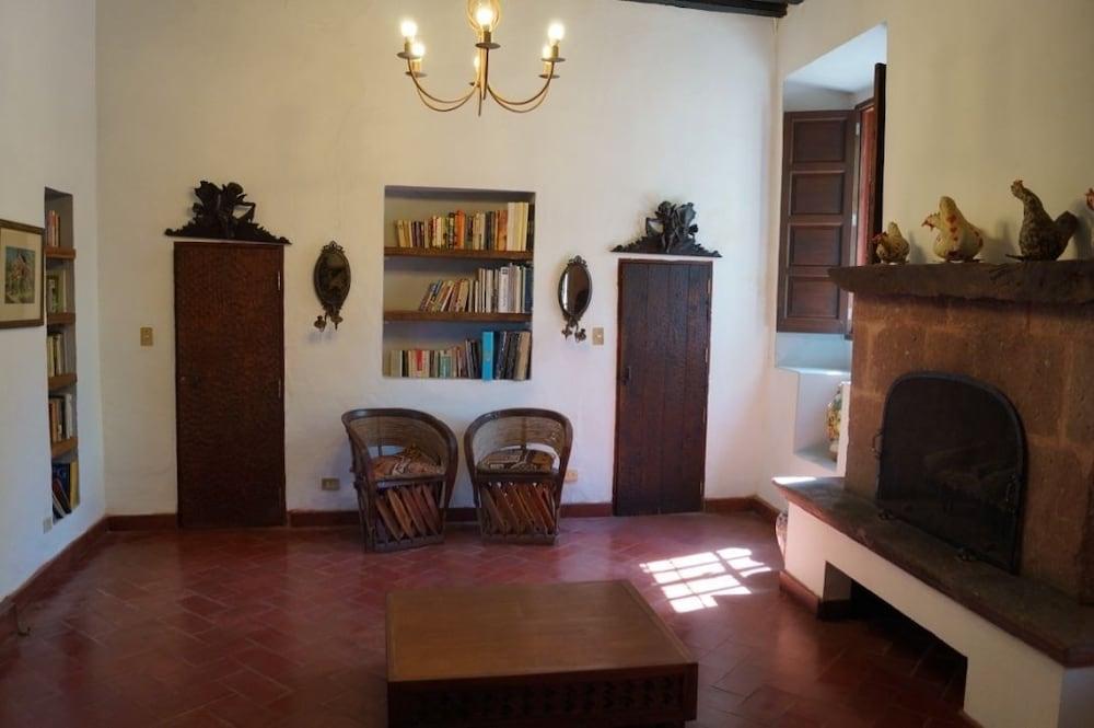Casa Liza Bed and Breakfast Σαν Μιγκέλ ντε Αγιέντε Εξωτερικό φωτογραφία